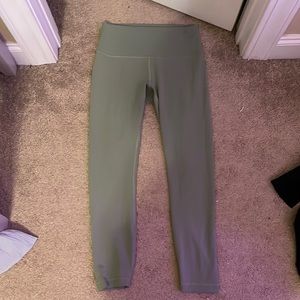 green lululemon leggings